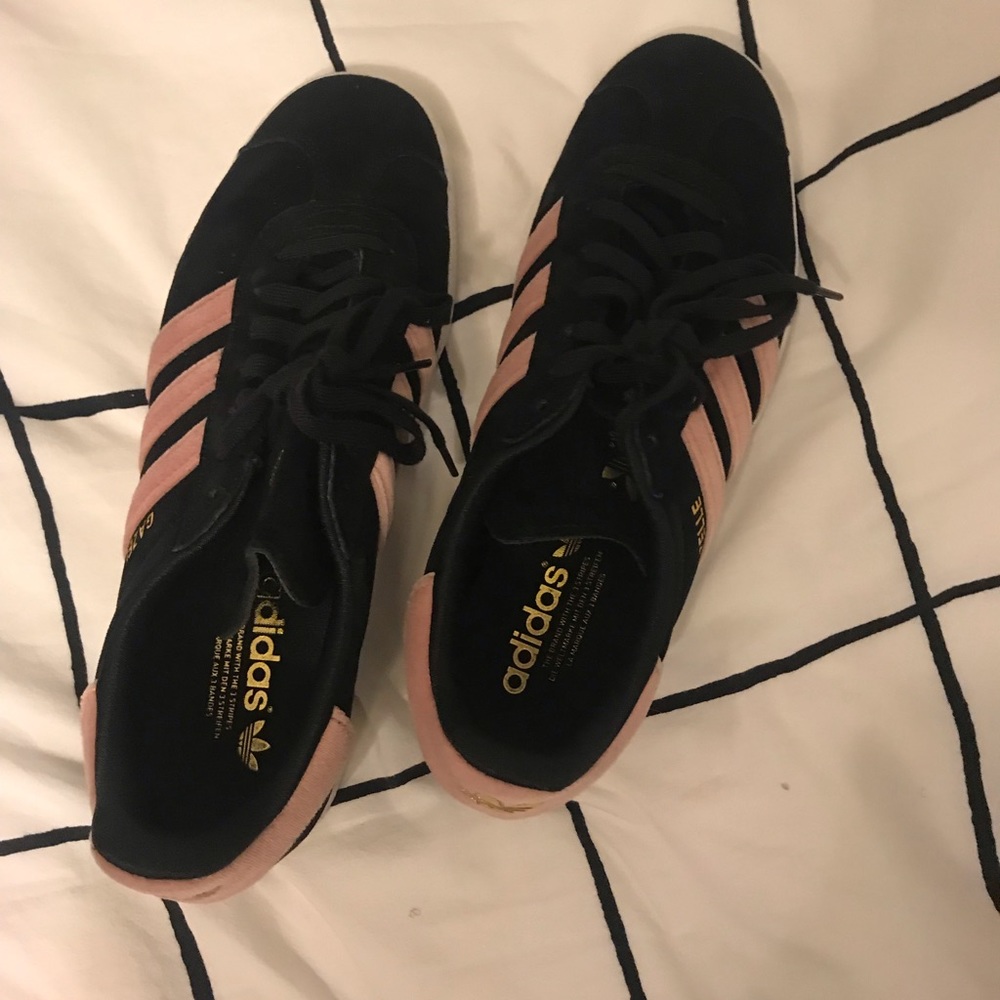Black shoes